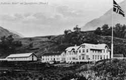 Fretheim hotell og «lakselordane»