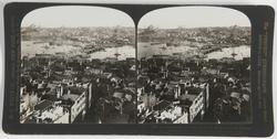 Stereoskopi. Oversiktsbilde over Konstantinopel med broen ov