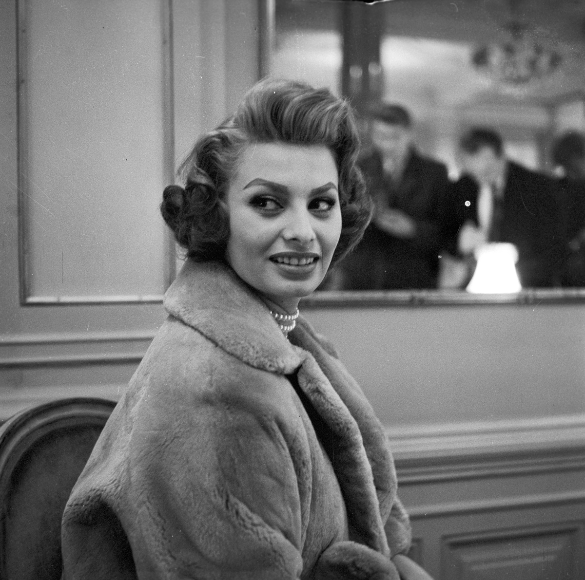Serie. Sophia Loren. Italiensk filmstjerne.
Fotografert 1955.