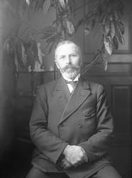 Portrett av Eyvind Arentz. Fotografert april 1924.