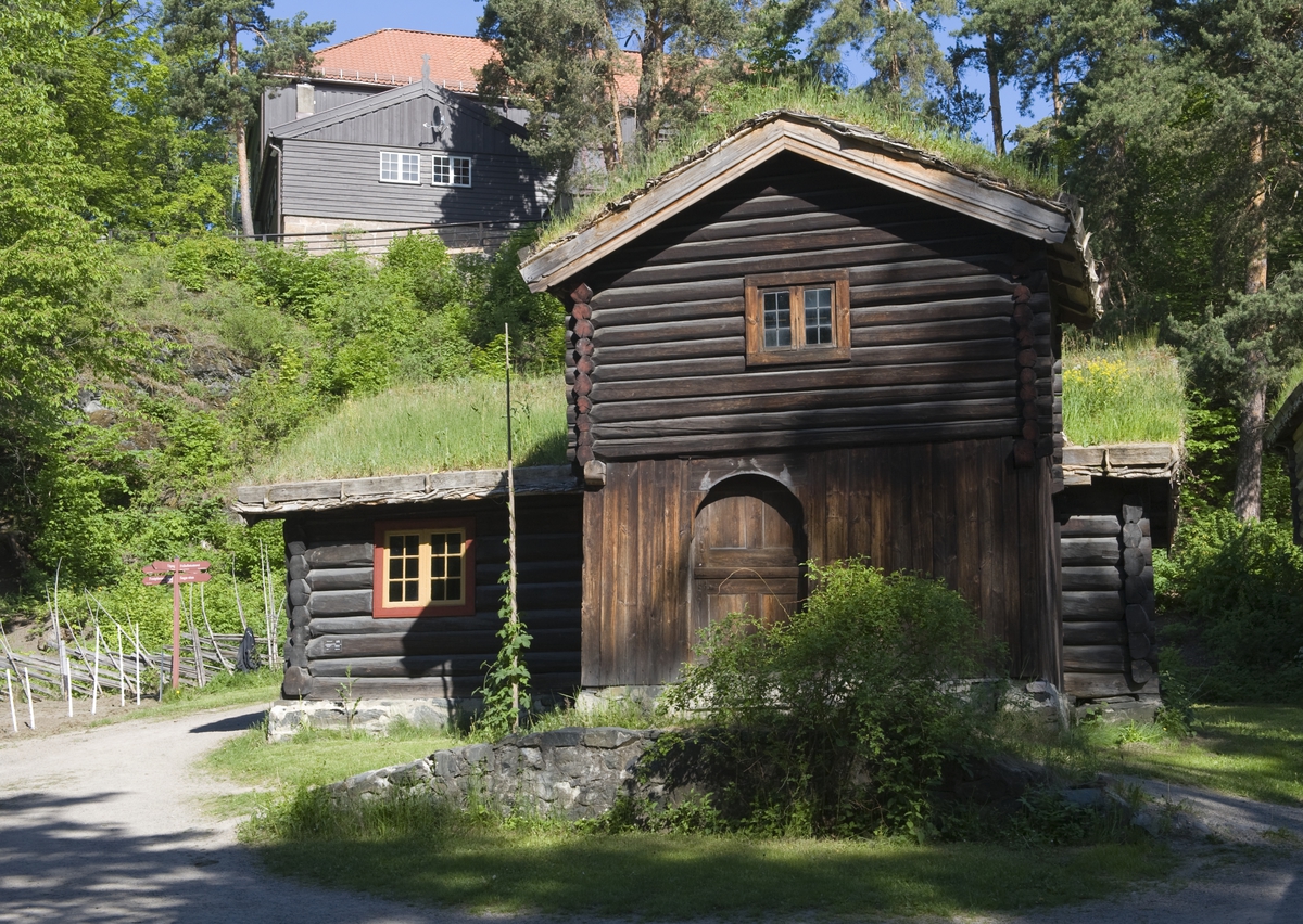 Barfrøstue fra Gammelstu Trønnes i Stor-Elvdal. Østerdalstunet på Norsk Folkemuseum.