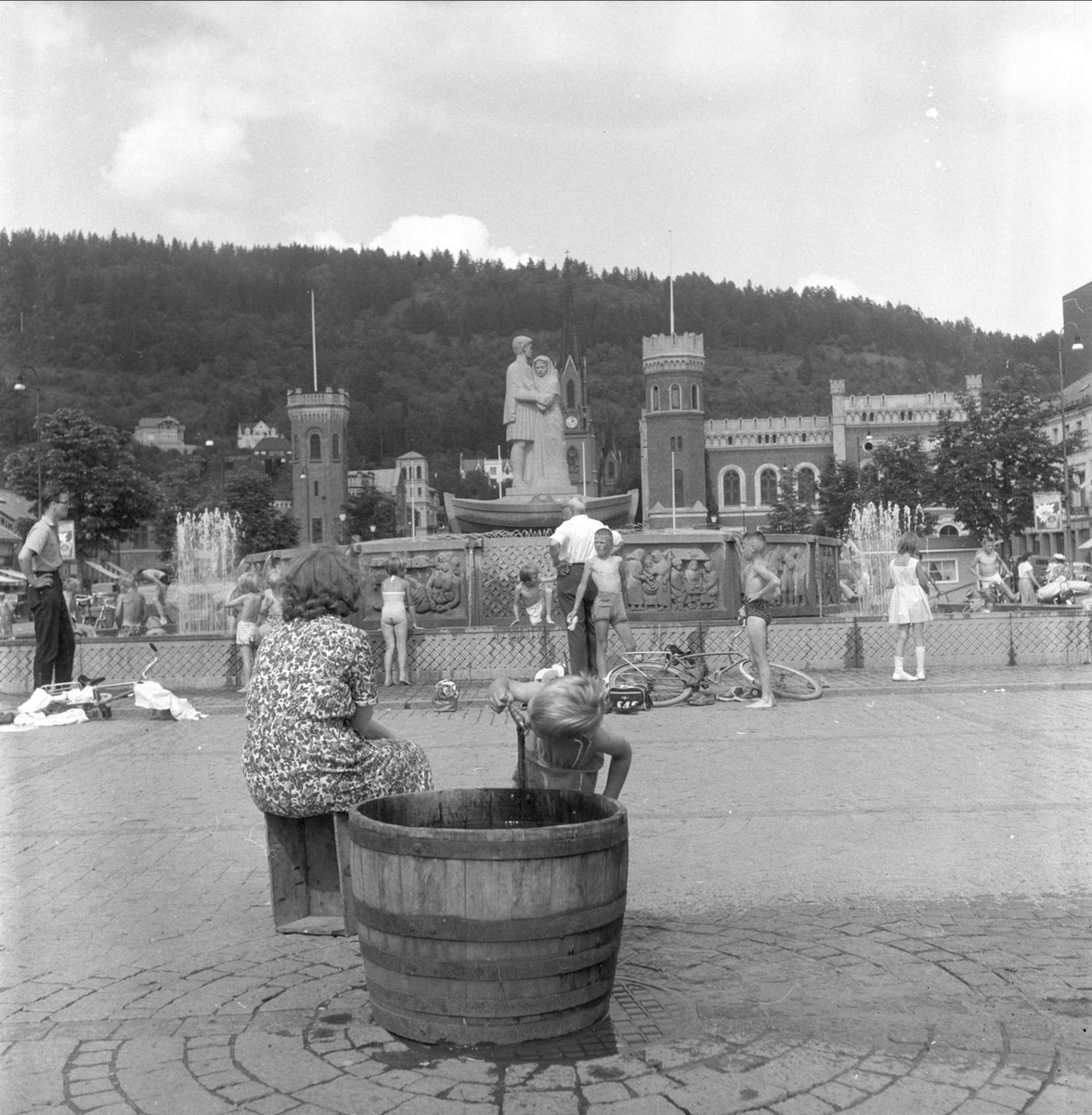 Drammen sentrum , Drammen, 06.07.1958.