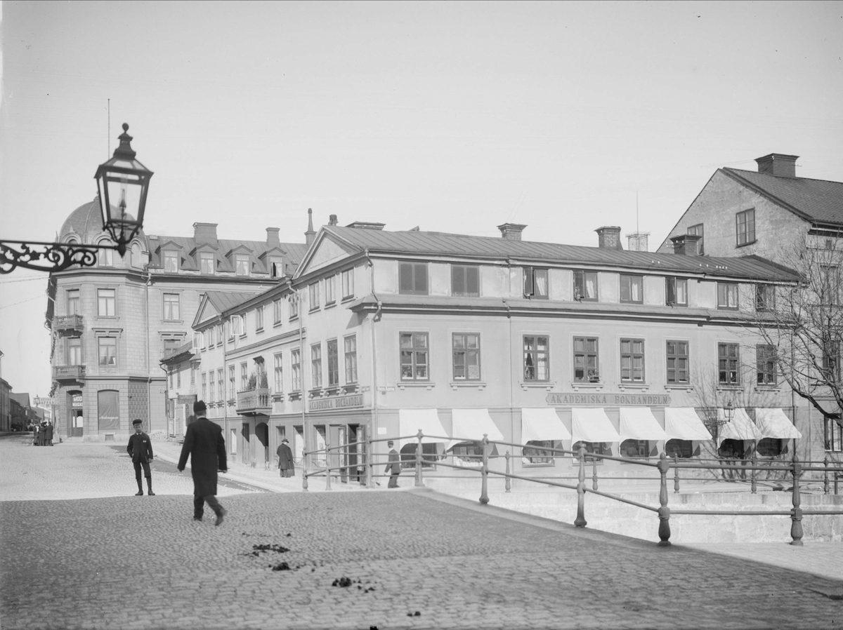 Gamla torget och Östra Ågatan från Dombron, Dragarbrunn, Uppsala 1901 - 1902