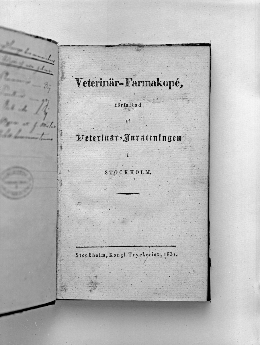 Boken Veterinär-Farmakopé författad av Veterinär-Inrättningen i Stockholm år 1831
