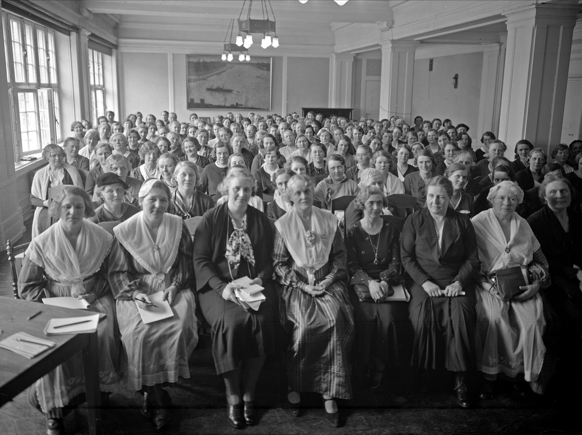 Kvinnor på möte, Uppsala 1935