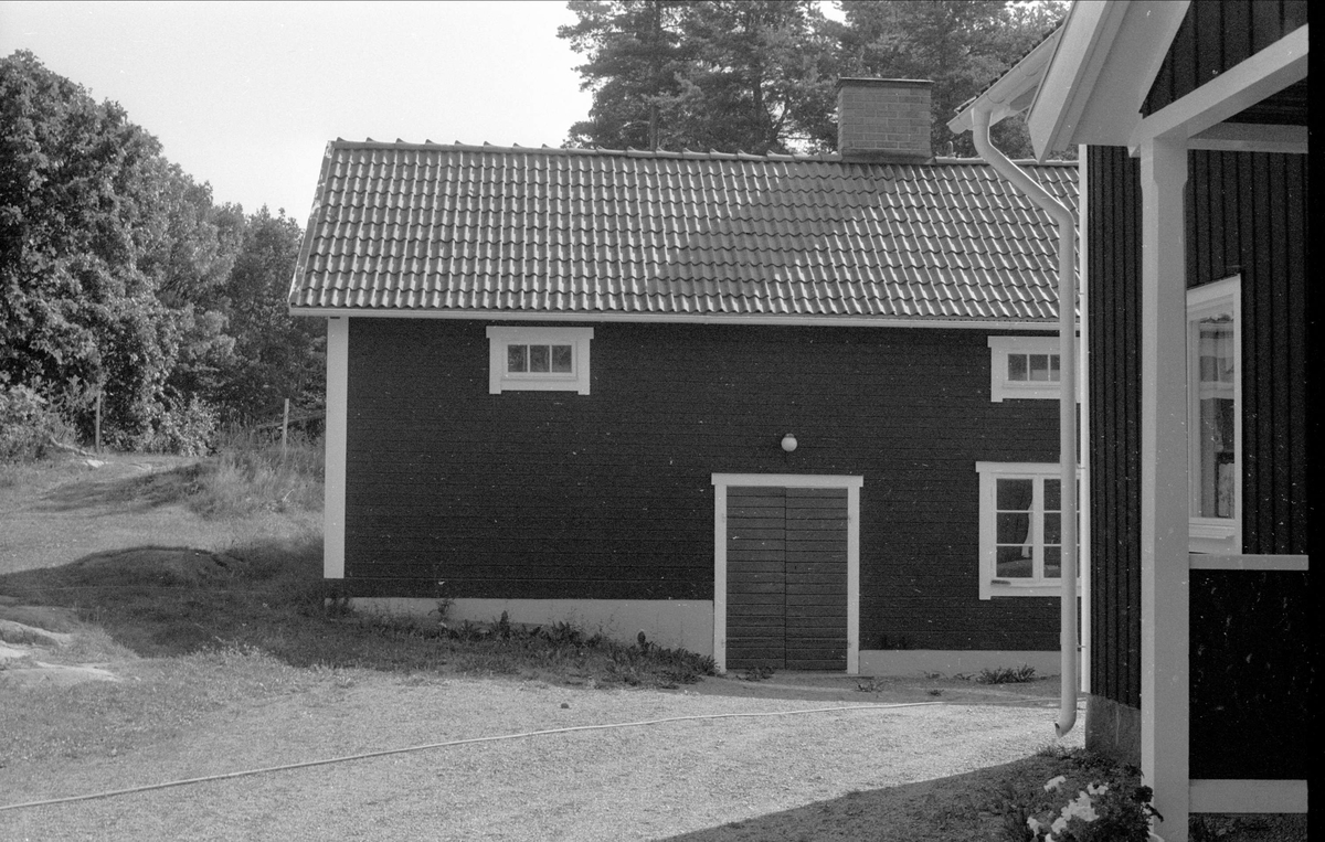 Uthus, Börje 1:3, Börje socken, Uppland 1983