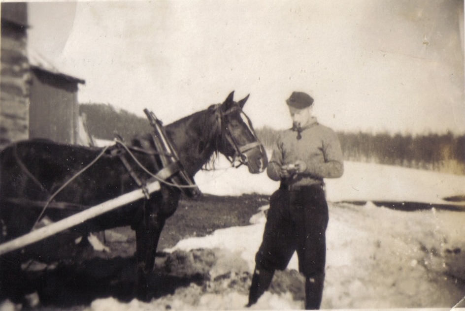 Samling fotografier etter Olga Beldo f. Eliassen