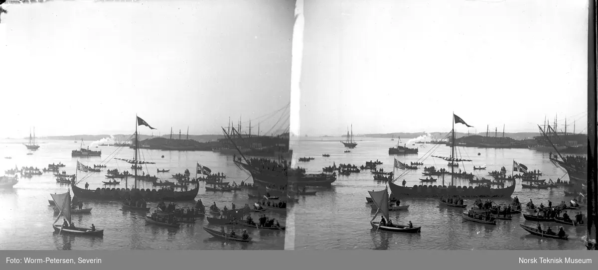 Gokstadskipkopien "Viking" ved avreisen til Chicago, sett fra siden og i følge med mange små robåter