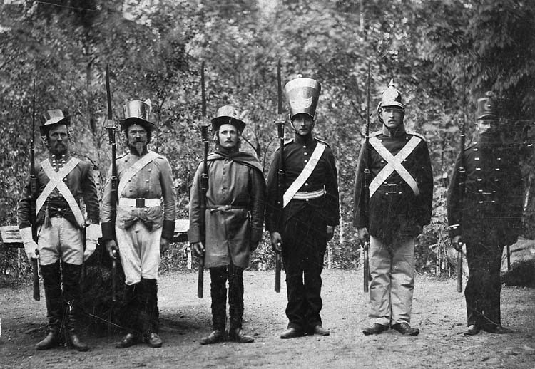 Uniformsparad på Backamo på 1890-talet
