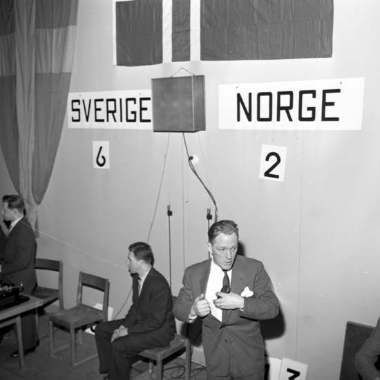 Enligt notering: "Landskampsbrottning Norge - Sverige 1/2 -59".