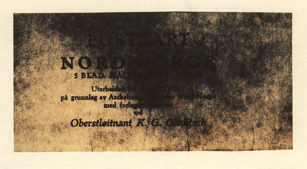 Postkarta från Norge, som visar de norra delarna av
landet,tryckt 1931 på papper. Kartan godkänd av Oberstlöitnant K
Gleditsch. Skala 1:600 000.