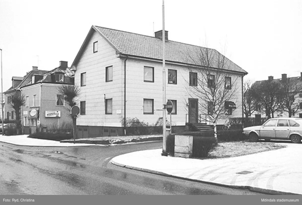 Ett hus vid Barnhemsgatan i Broslätt. Bilden är tagen under 1990-talet.