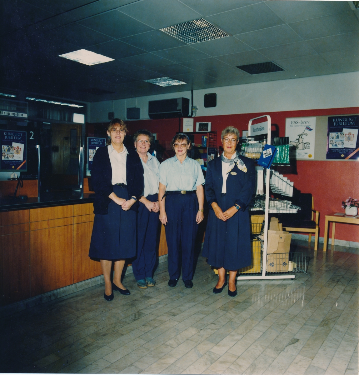 Fyra anställda vid Postkontoret Köpmanholmen, 1993.
