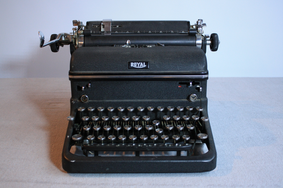 Royal skrivemaskin