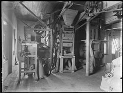 Strand Konrbrænderi , Sandesund,  i Sarpsborg 1945. Brenneri