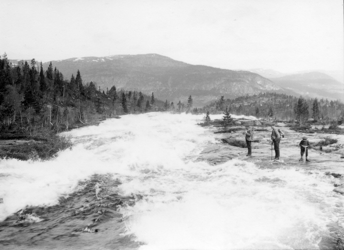 Gausvassdammen våren 1913