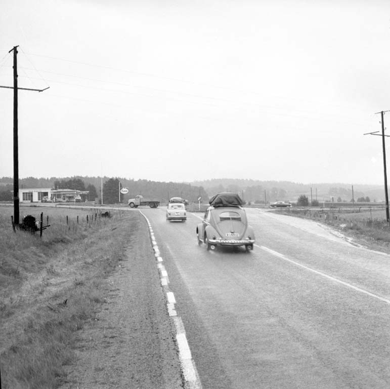 Nya rikstvåan vid Grinneröds vägskäl sommaren 1960