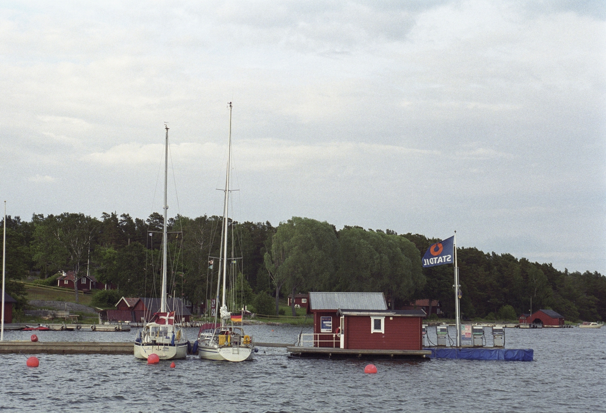 Skärgårdsprojektet 2003-2004
Fotodatum 17-21 juni 2003
Husarö gästhamn