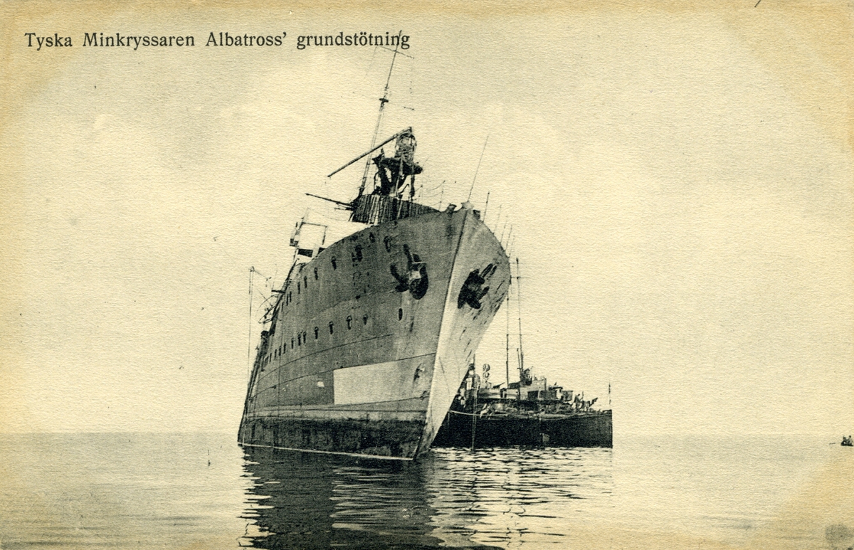 Tyska Minkryssaren Albatross' grundstötning
Förlag: J. Ridelius, Wisby