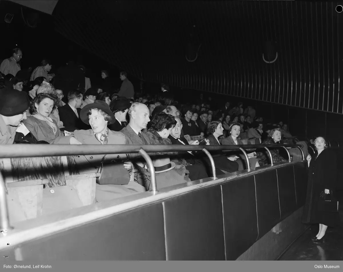 Klingenberg kino, interiør, kinosal, Filmuken, publikum, statsminister