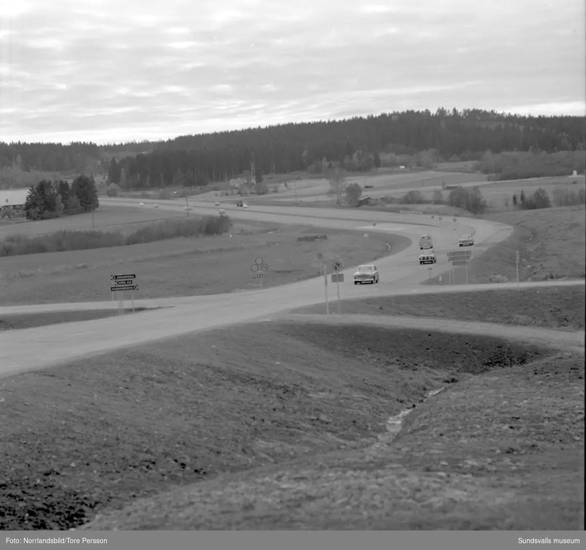 Första delen av nya E4, motorvägen från Bydalen till Birsta är klar. Delvis flygfoton.
