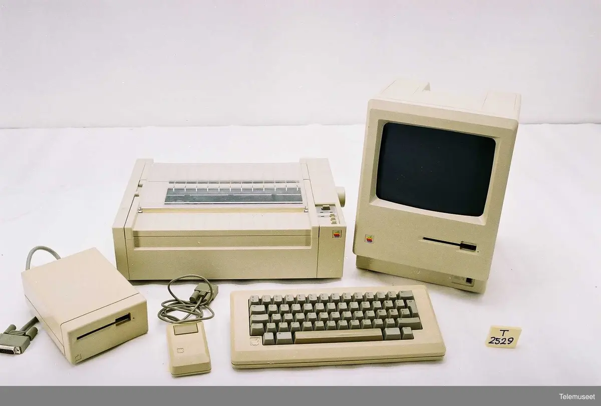 Datautstyr - Norsk Teknisk Museum / DigitaltMuseum