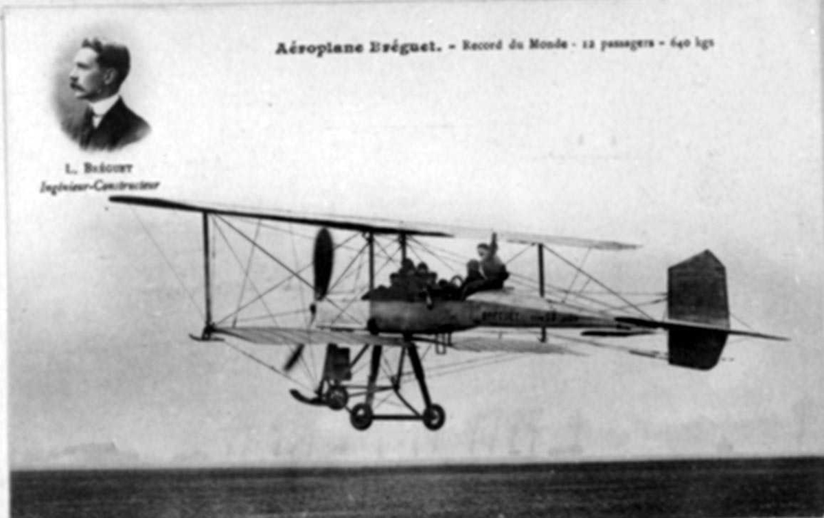 Luftfoto av ett fly, Brèguet G.5.
Portrett av person, mann, (innfelt)