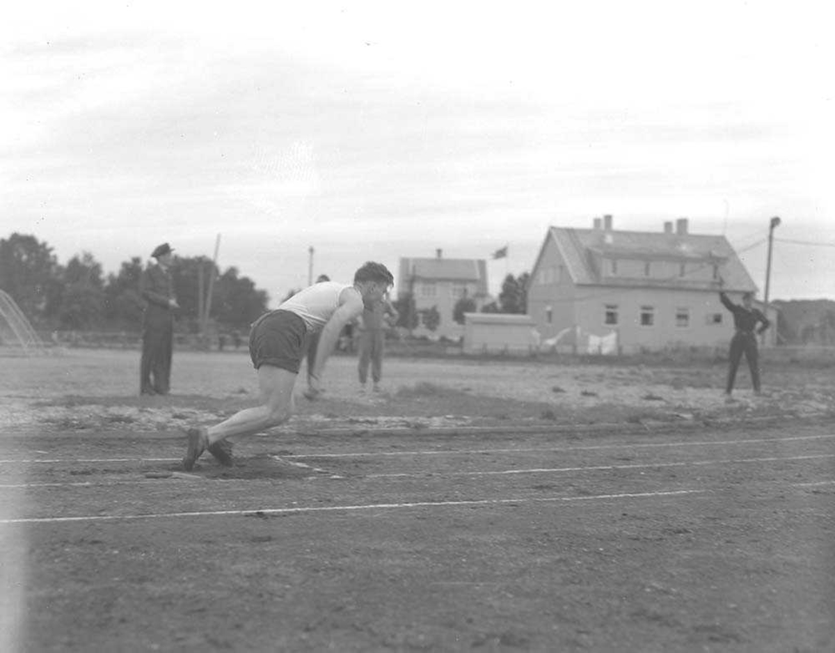 LK-mesterskap i friidrett på daværende idrettsbanen i Bodø.