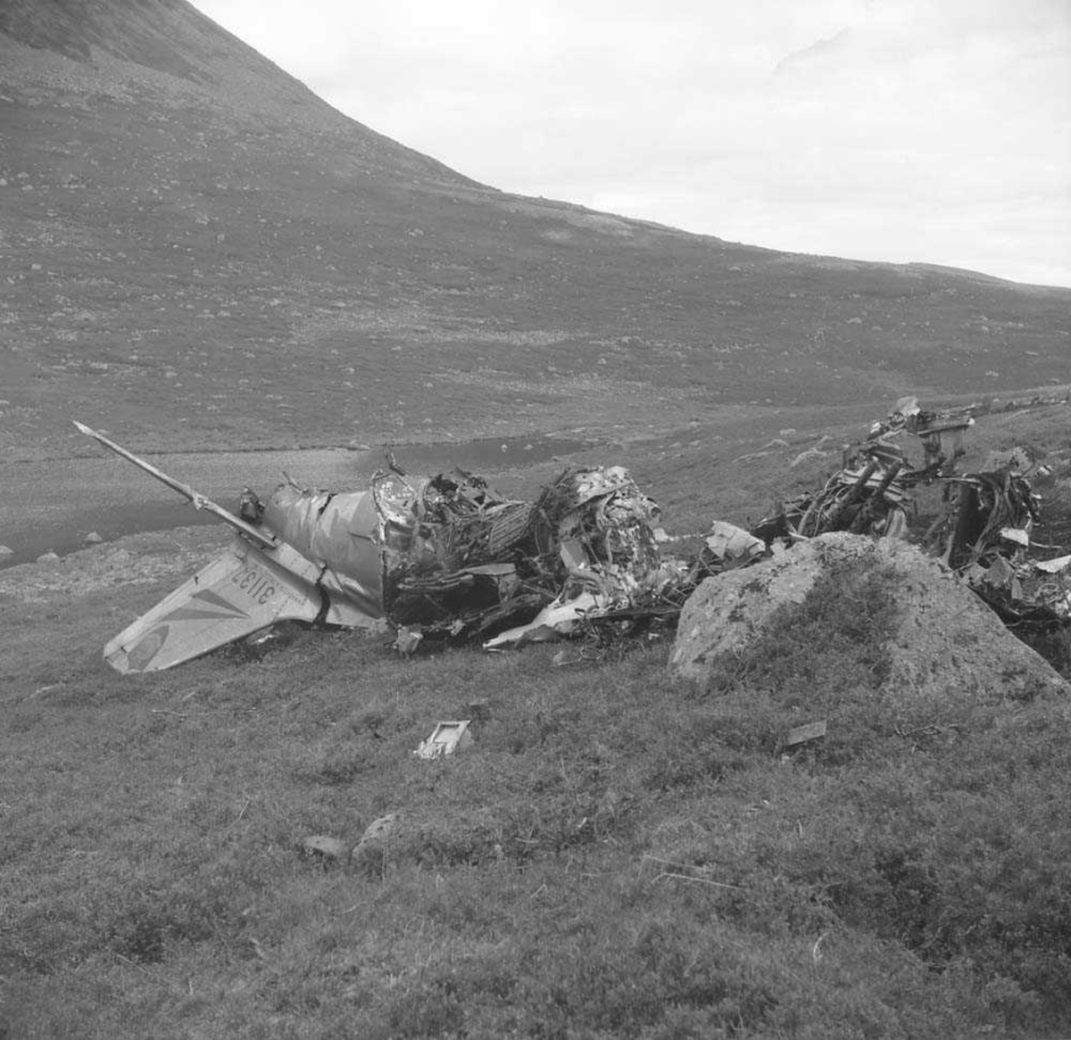 F-86-F Sabre FN-I ser 53-1137 havarerte 4 aug 1959 ved Finnseter gård på Hinnøya i Troms fylke.