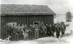 Sør-Gjæslingan, Rorbulag foran rorbu på Heimværet?