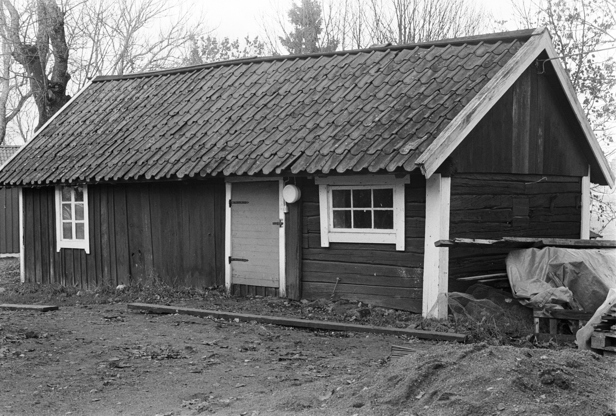 Bostadshus, Skogstibble 11:6, Skogs-Tibble socken, Uppland 1985