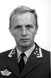 Portrett av en mannlig offiser - militær person