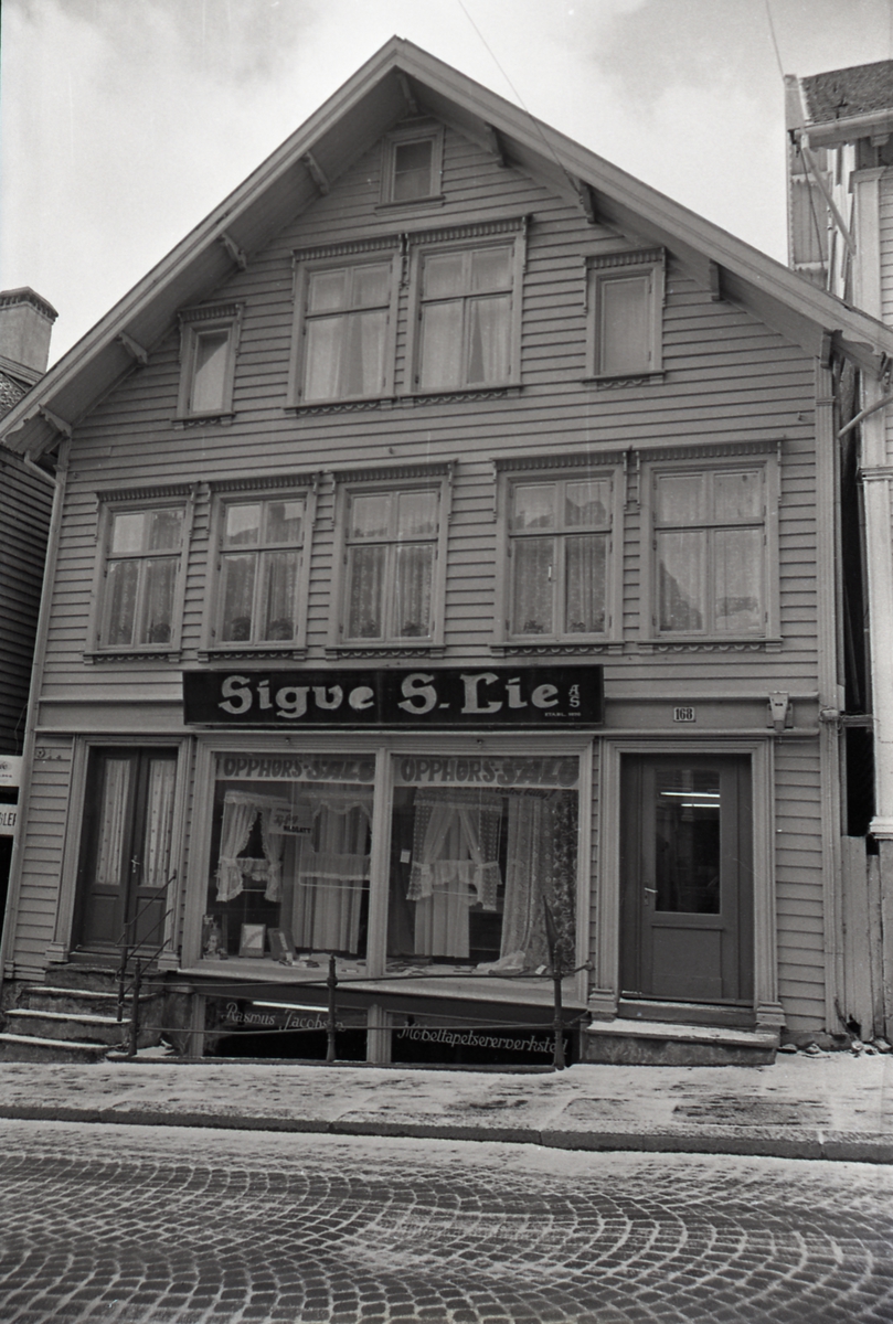 Handelshuset Sigve S. Lie slutter av etter nærmere 100 års virksomhet.