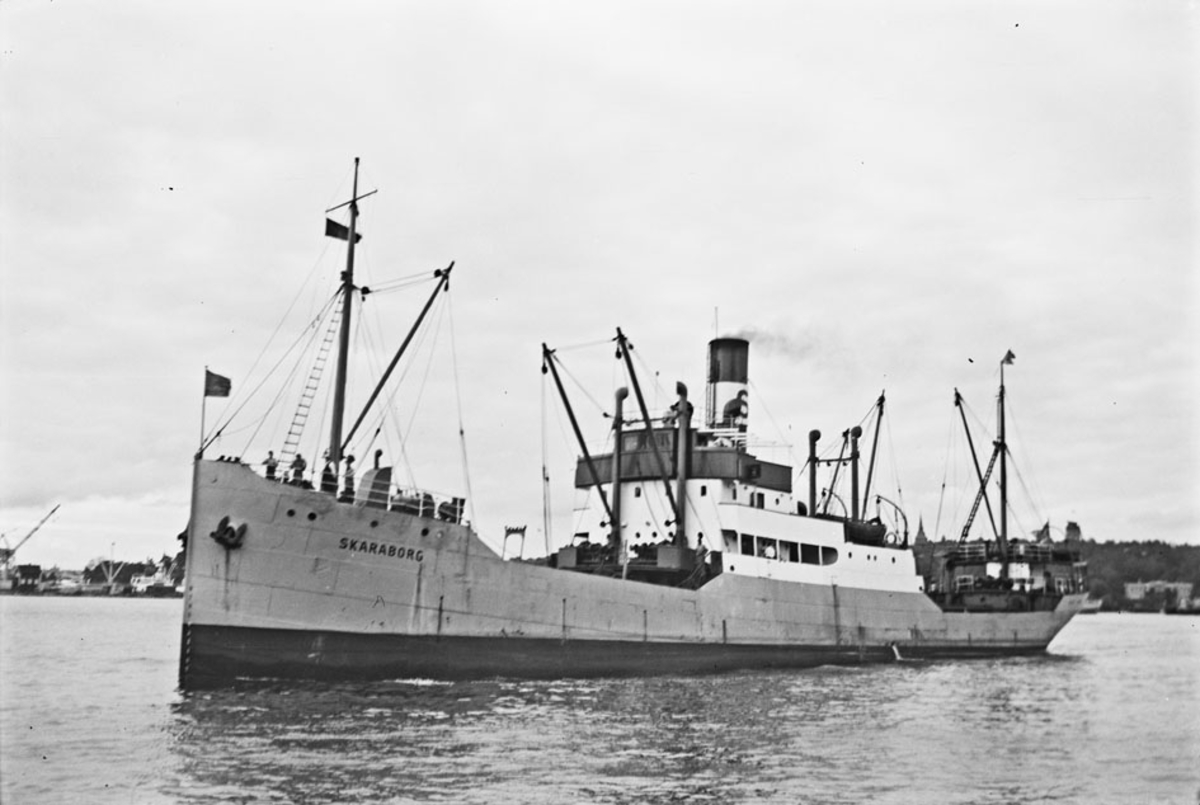 Ägare:/1915-54/: Stockholms Rederi AB Svea. Hemort: Stockholm ...