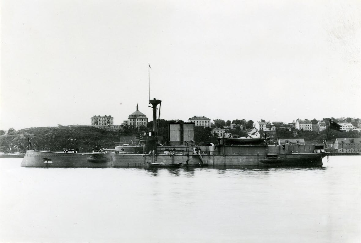 Pansarbåten Svea år 1905.