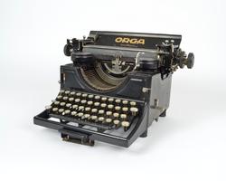 Skrivemaskin