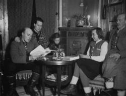 Nyttårhelga 1940, hos Aino og Onni Gunnari i Bugøyfjord. På 