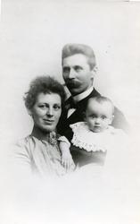 Anton Kværnø, Ingeborg Dordis Hoff Kværnø og Alf Hoff Kværnø