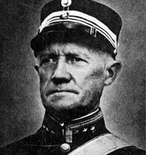 Oberst Eriksen tok ansvar og beordret ild mot Blücher.