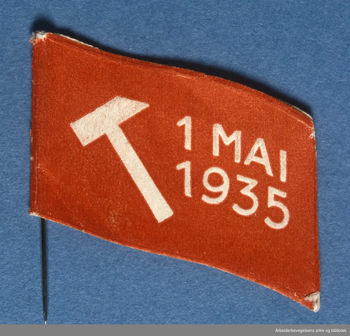 Arbeiderpartiets 1. mai-merke fra 1935