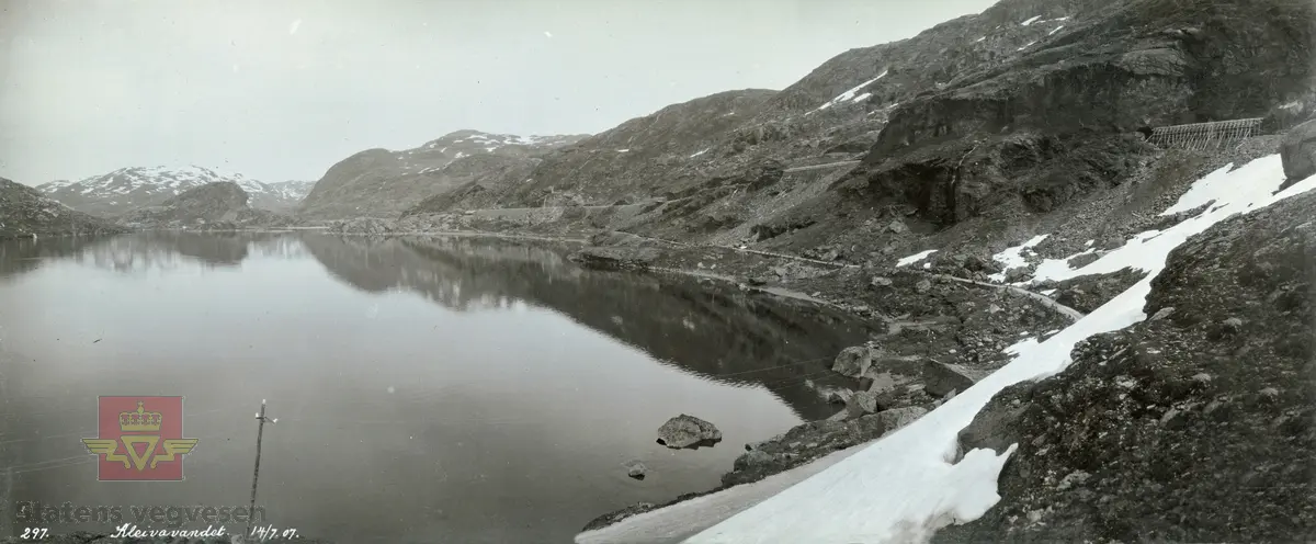 Album fra 1903-1908. Landskapsbilde ved Kleivavatnet. 14-07 1907.