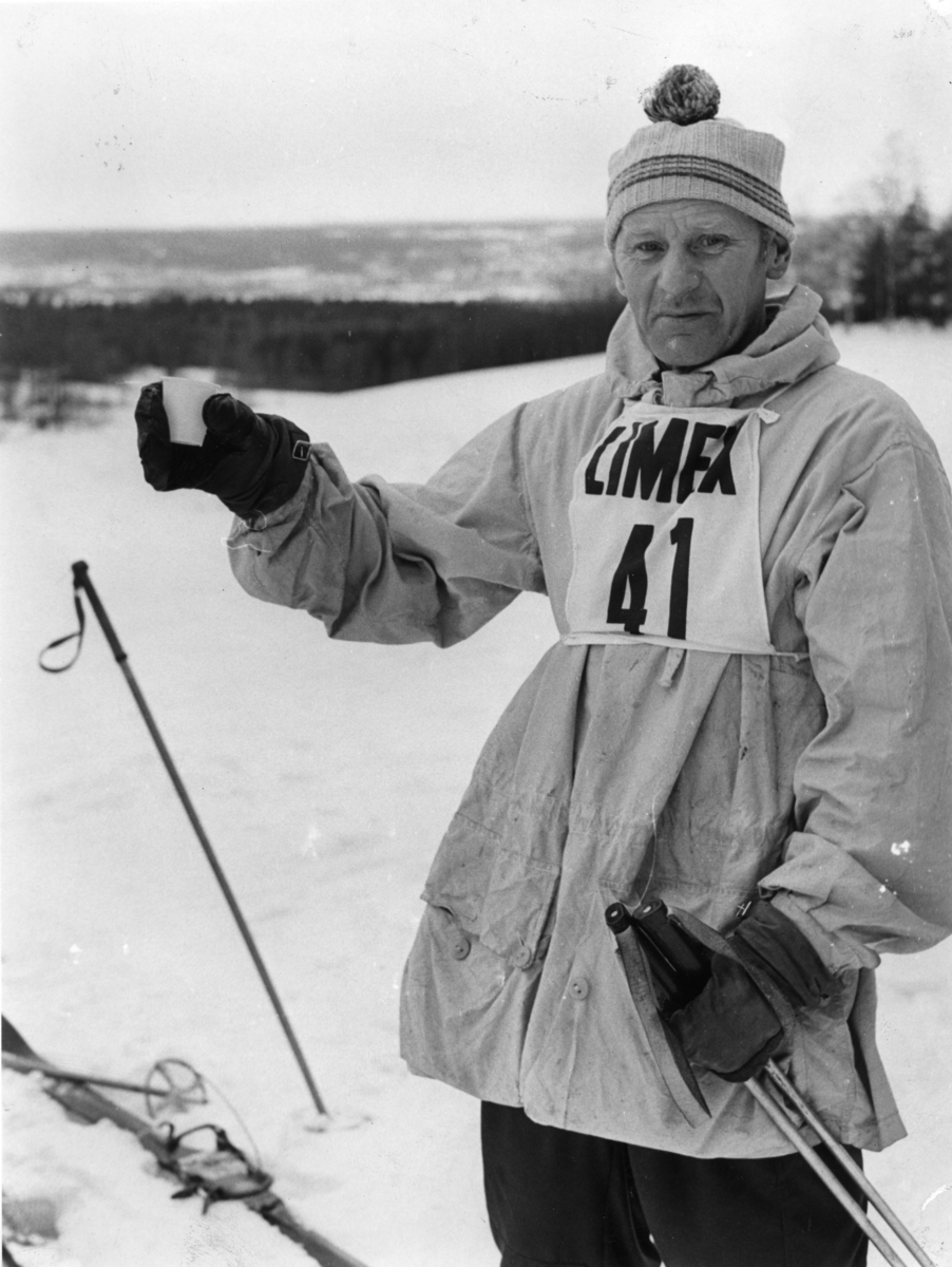 Karlsson, Albert. Rustmästare, A 6. Skidlöpning.