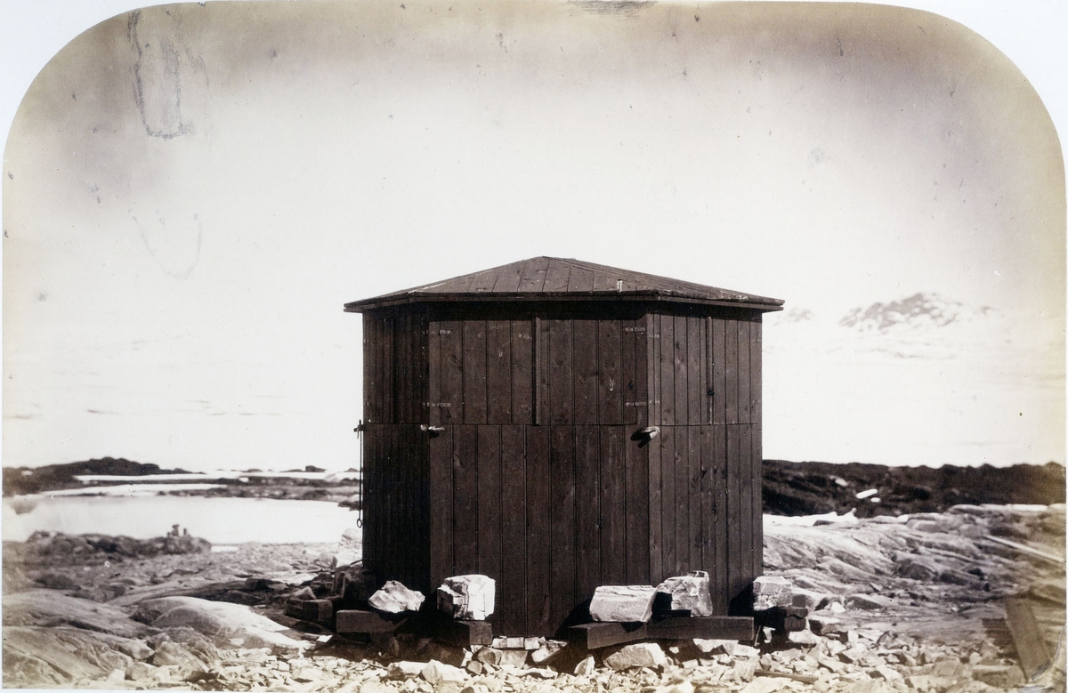 "Det s. k. röda observatoriet, d.23 Juni 1873."