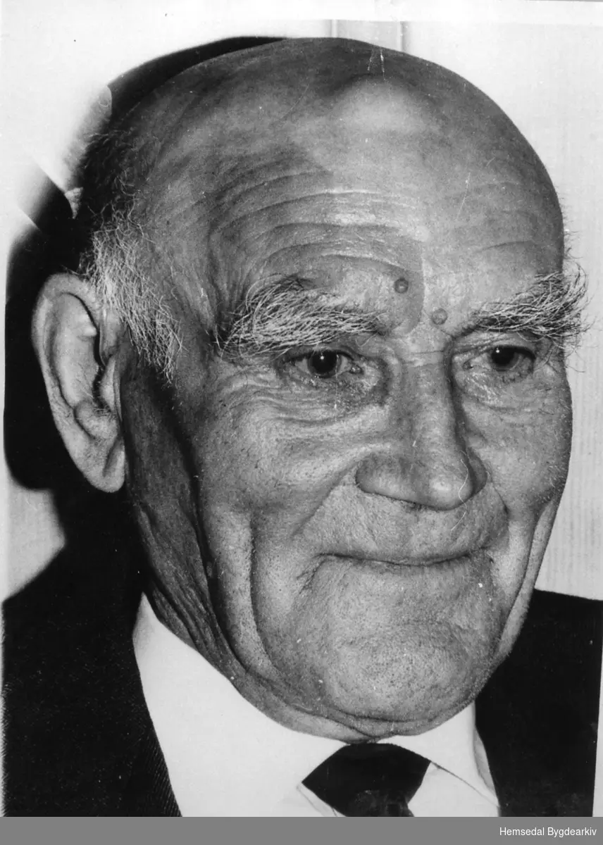 Ola H. Løken (1897-1979)