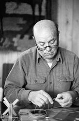 Fluebinding i interiør.