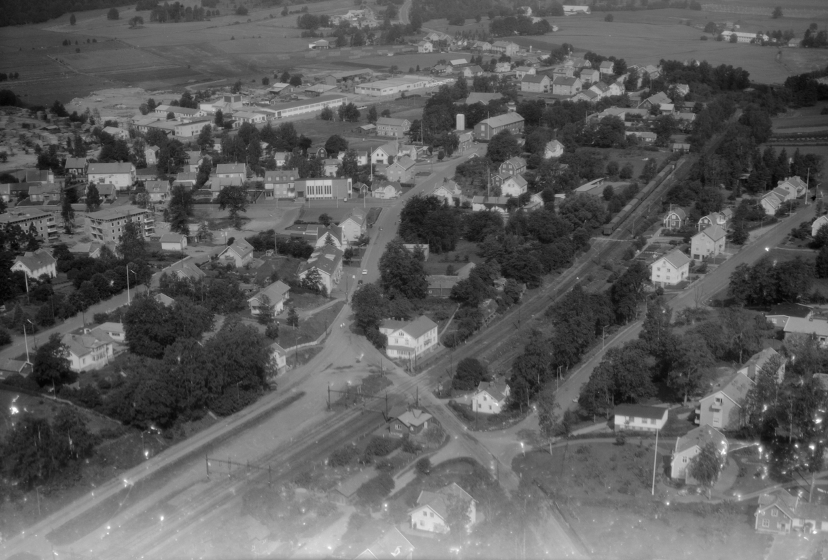 Flygfoto över Tenhult i Jönköpings kommun. 1277/1966