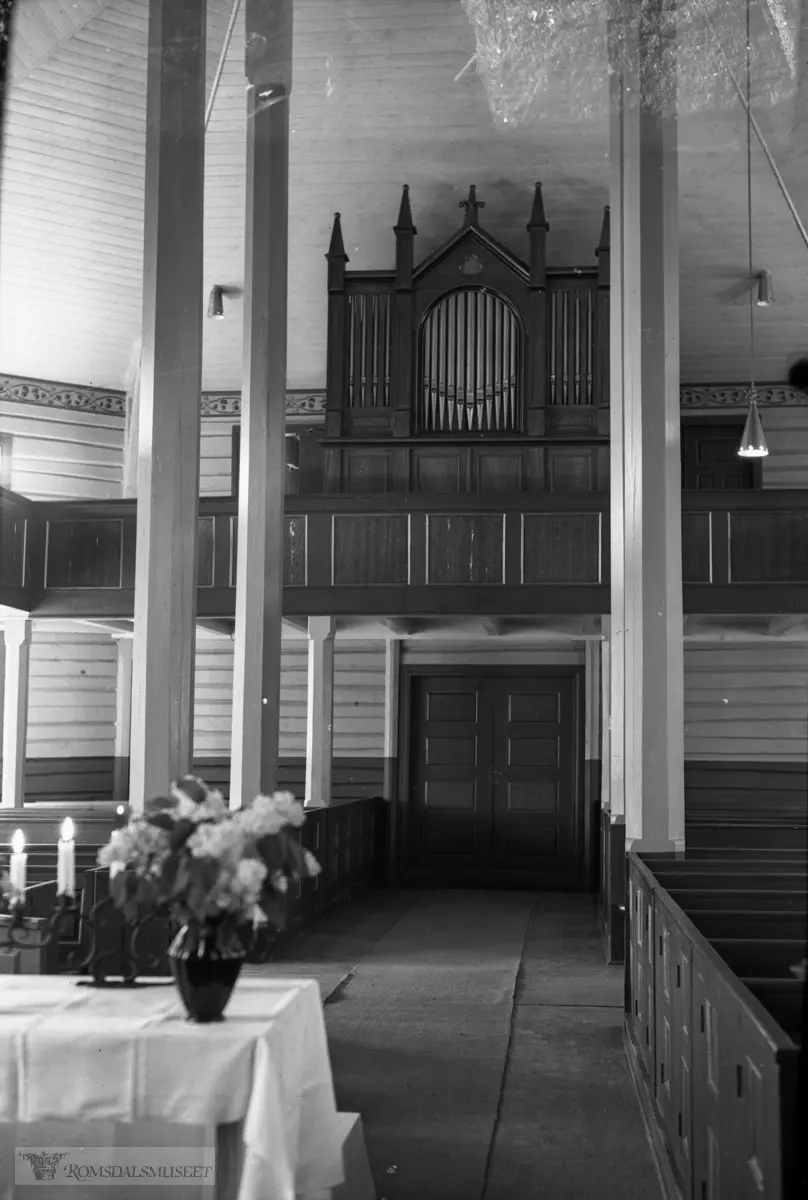 "2. Orgelet i Kleive kirke".