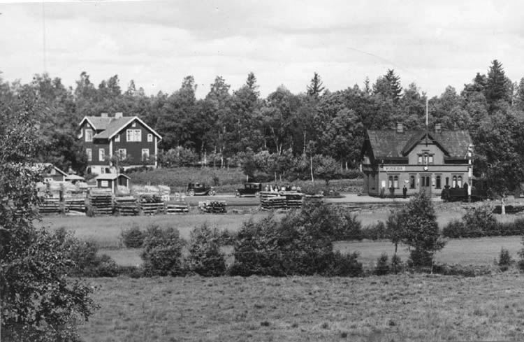 Jönköpings-Gripenbergs Järnväg med slutstationen i Vireda, Se MGG årsbok 1938.
