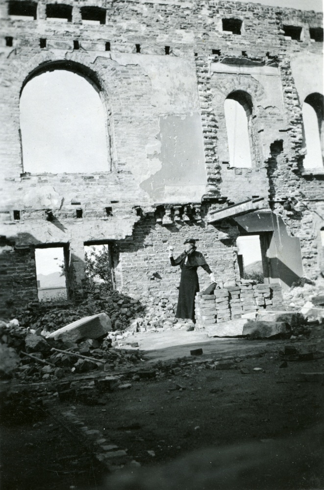 Bodø sentrum i ruiner etter bombingen i 1940.