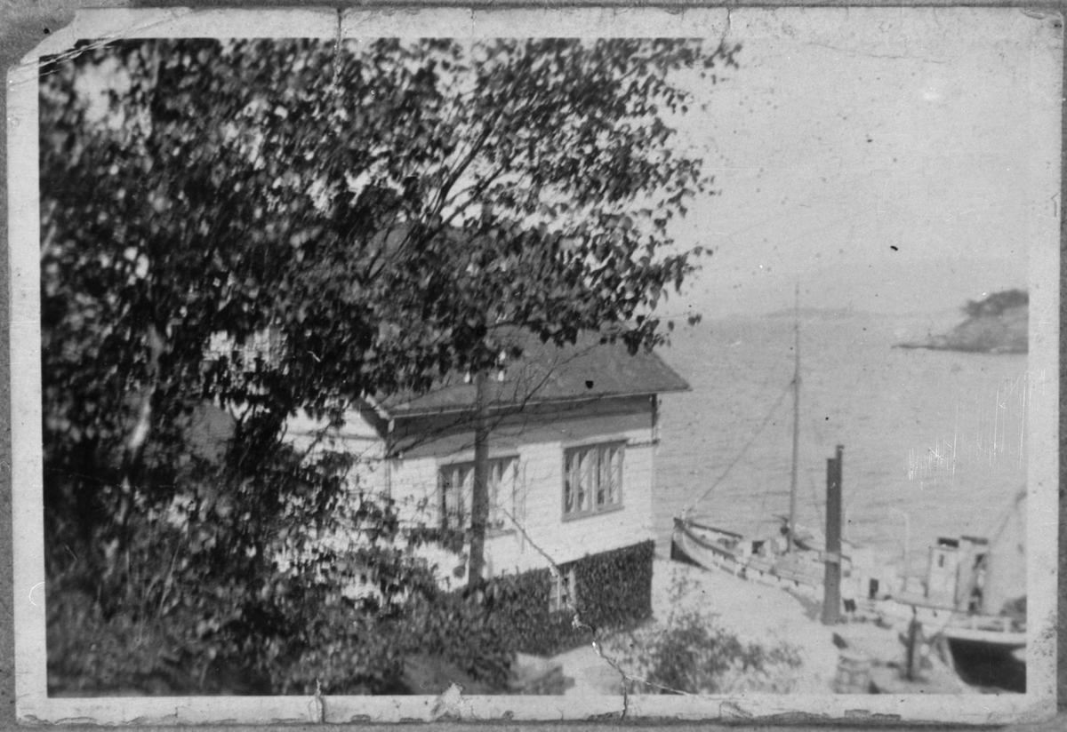 Den gamle landhandelen på Innbjoa, ca. 1910.